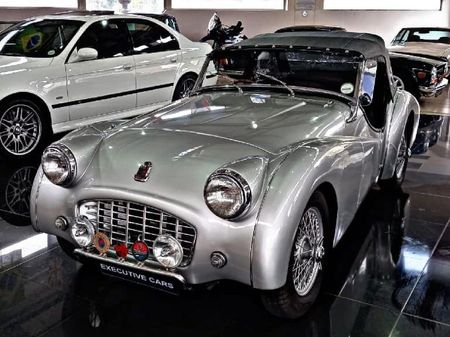 1958-Triumph-TR3-Roadster_0