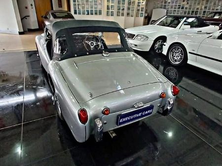 1958-Triumph-TR3-Roadster_16
