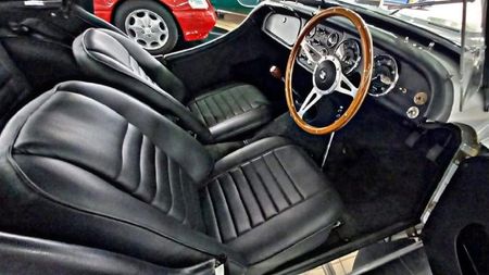 1958-Triumph-TR3-Roadster_19