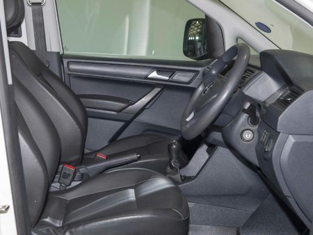 2017-Volkswagen-Caddy-4-16-TDI-55kW-SWB-Panel-Van_6