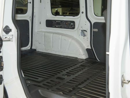 2017-Volkswagen-Caddy-4-16-TDI-55kW-SWB-Panel-Van_7