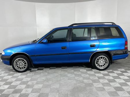 1997-Opel-Astra-160i-Estate_7