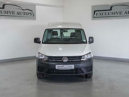 2017-Volkswagen-Caddy-4-Maxi-16-TDI-75kW-Auto-Panel-Van_1