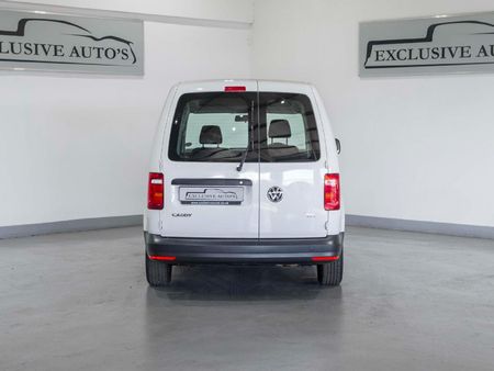 2017-Volkswagen-Caddy-4-Maxi-16-TDI-75kW-Auto-Panel-Van_4