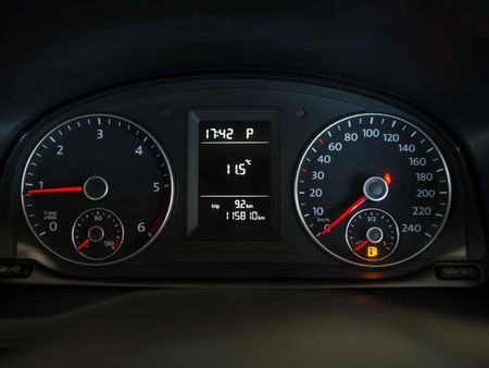 2017-Volkswagen-Caddy-4-Maxi-16-TDI-75kW-Auto-Panel-Van_8