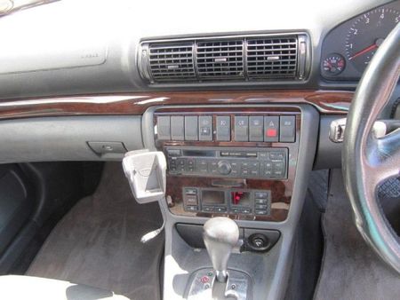 1998-Audi-A4-28-30v-Auto_9