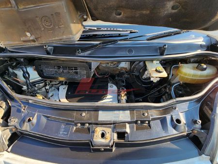 2007-Nissan-Primastar-19-dCi_10