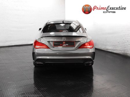 2014-Mercedes-AMG-CLA-45-AMG_3