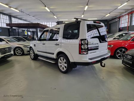 2014-Land-Rover-Discovery-4-30-TD-SD-V6-SE_10