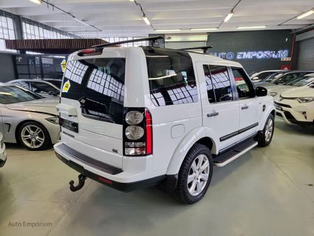2014-Land-Rover-Discovery-4-30-TD-SD-V6-SE_5