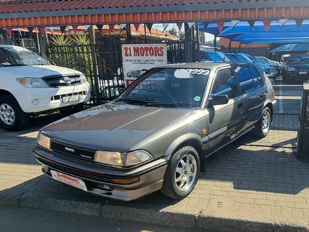 1990-Toyota-Conquest-RSi-Twin-Cam-16_0