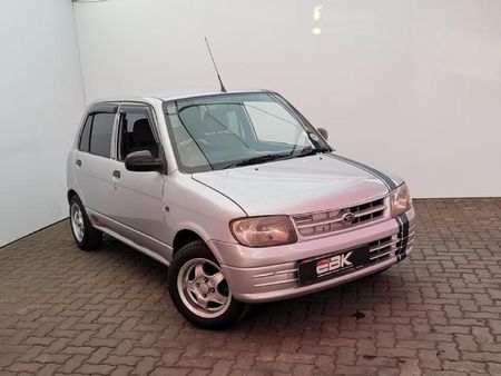 2000-Daihatsu-Cuore-10-Auto_0
