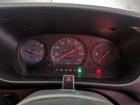 2000-Daihatsu-Cuore-10-Auto_9