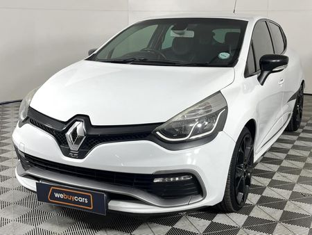 2016-Renault-Clio-IV-16-RS-200-Auto-Cup_0
