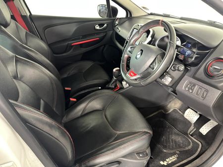 2016-Renault-Clio-IV-16-RS-200-Auto-Cup_9