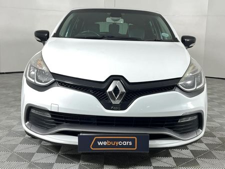 2016-Renault-Clio-IV-16-RS-200-Auto-Cup_13
