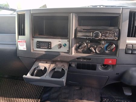 2018-Isuzu-NPR-400-Fc-Cc_11