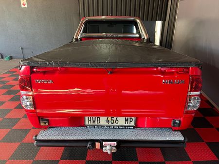 2015-Toyota-Hilux-20-VVTi-Single-Cab_4