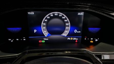 2026-Volkswagen-Polo-10-TSI-Life_5