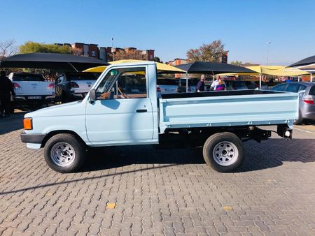 1990-Toyota-Stallion-1500-Single-Cab_3
