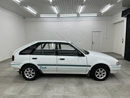 1994-Ford-Laser-16-Hatch_3