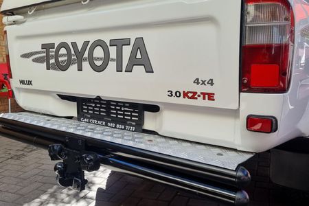2005-Toyota-Hilux-30-KZ-TE-Raider-4x4-Double-Cab_7