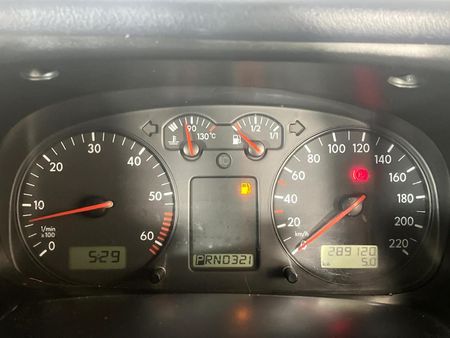 1999-Volkswagen-Transporter-T4-28-VR6-Highline-Auto_1