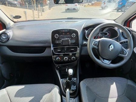 2018-Renault-Clio-IV-900T-Authentique-5-dr-66kW_9