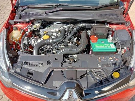 2018-Renault-Clio-IV-900T-Authentique-5-dr-66kW_10