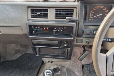1991-Nissan-1-Tonner-18-LWB-Single-Cab_14