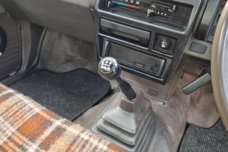 1991-Nissan-1-Tonner-18-LWB-Single-Cab_15