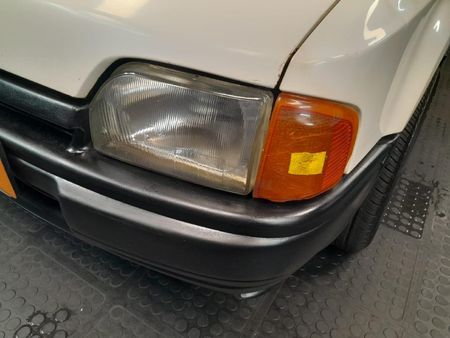 1989-Mazda-Rustler-1400_4