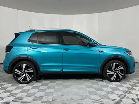 2022-Volkswagen-T-Cross-15-TSI-R-Line-Auto_5