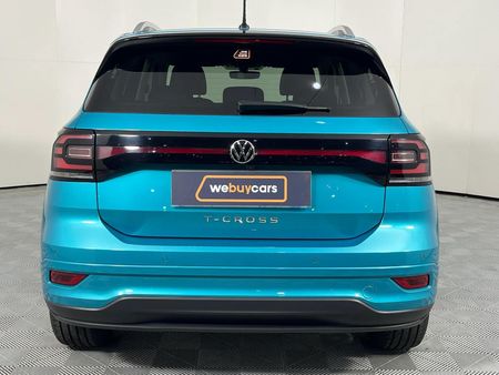 2022-Volkswagen-T-Cross-15-TSI-R-Line-Auto_6