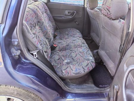 2002-Volkswagen-Polo-Playa-14-S_14