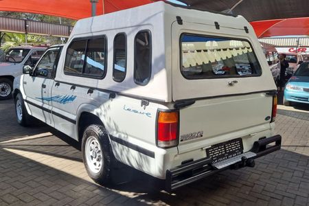 1999-Ford-Courier-2500D-LWB_5