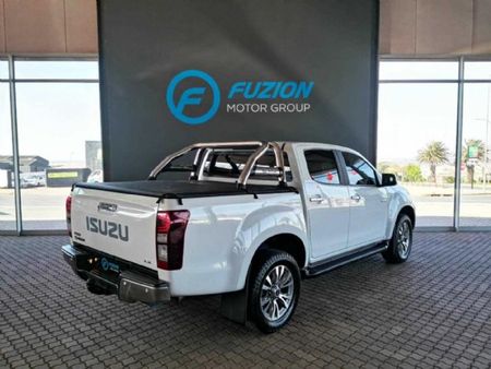 2021-Isuzu-D-Max-300-LX-Auto-Double-Cab_8