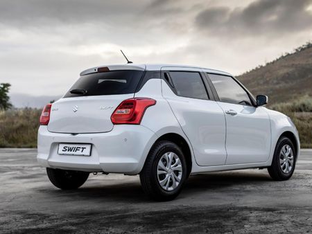 2024-Suzuki-Swift-12-GL_2