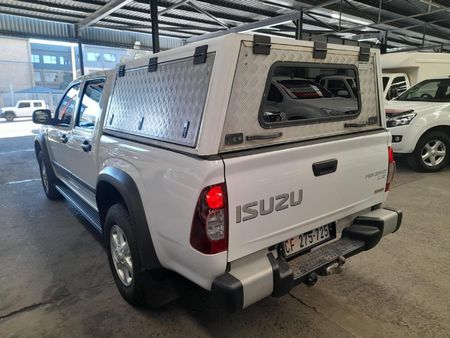 2010-Isuzu-KB-250D-Teq-Double-Cab-LE_7