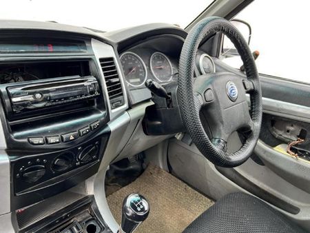 2010-Gonow-X-Space-22i-Single-Cab_7