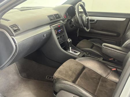 2006-Audi-A4-20-TDI-Avant-Auto_8