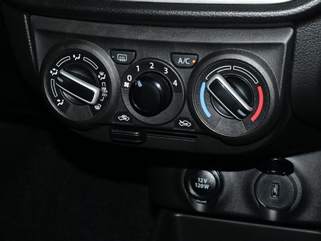 2023-Toyota-Vitz-10-XR-AMT_17