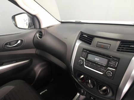 2024-Nissan-Navara-25-DDTi-SE-4X4-Single-Cab_9