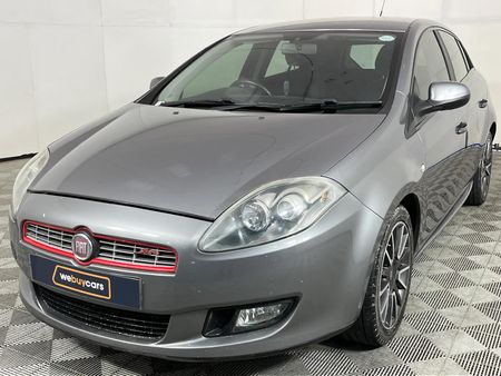 2012-Fiat-Bravo-14-T-Jet-Sport_0
