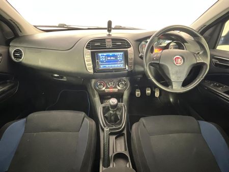 2012-Fiat-Bravo-14-T-Jet-Sport_1