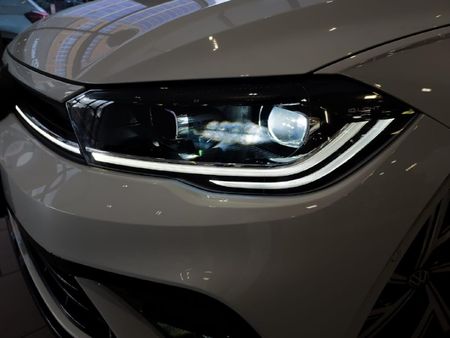2023-Volkswagen-Polo-10-TSI-R-Line-Auto_21