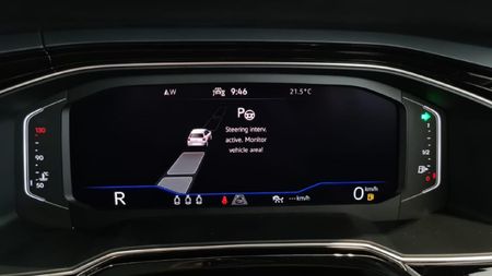 2023-Volkswagen-Polo-10-TSI-R-Line-Auto_27