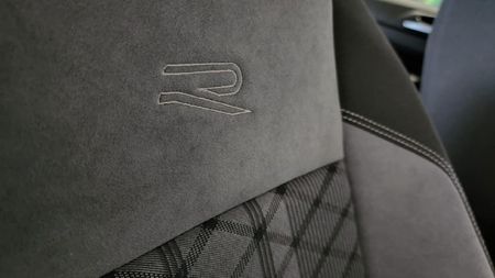 2023-Volkswagen-Polo-10-TSI-R-Line-Auto_3