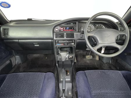 1995-Toyota-Corolla-160i-GLE-Auto_1