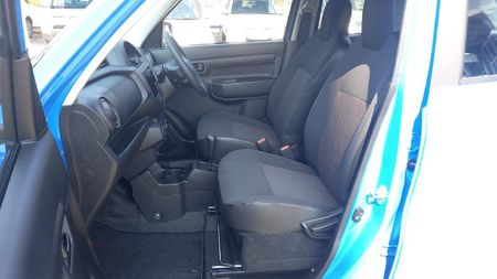 2026-Suzuki-S-Presso-10-GL-AMT_10